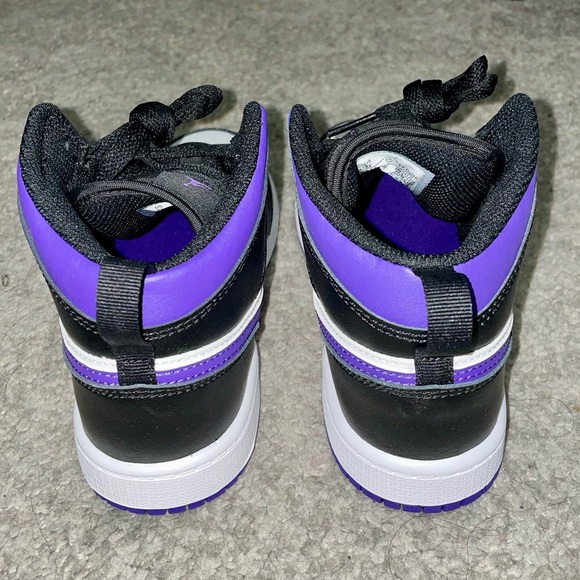 🆕 AIR JORDAN 1 SZ 3 - Picture 4 of 7